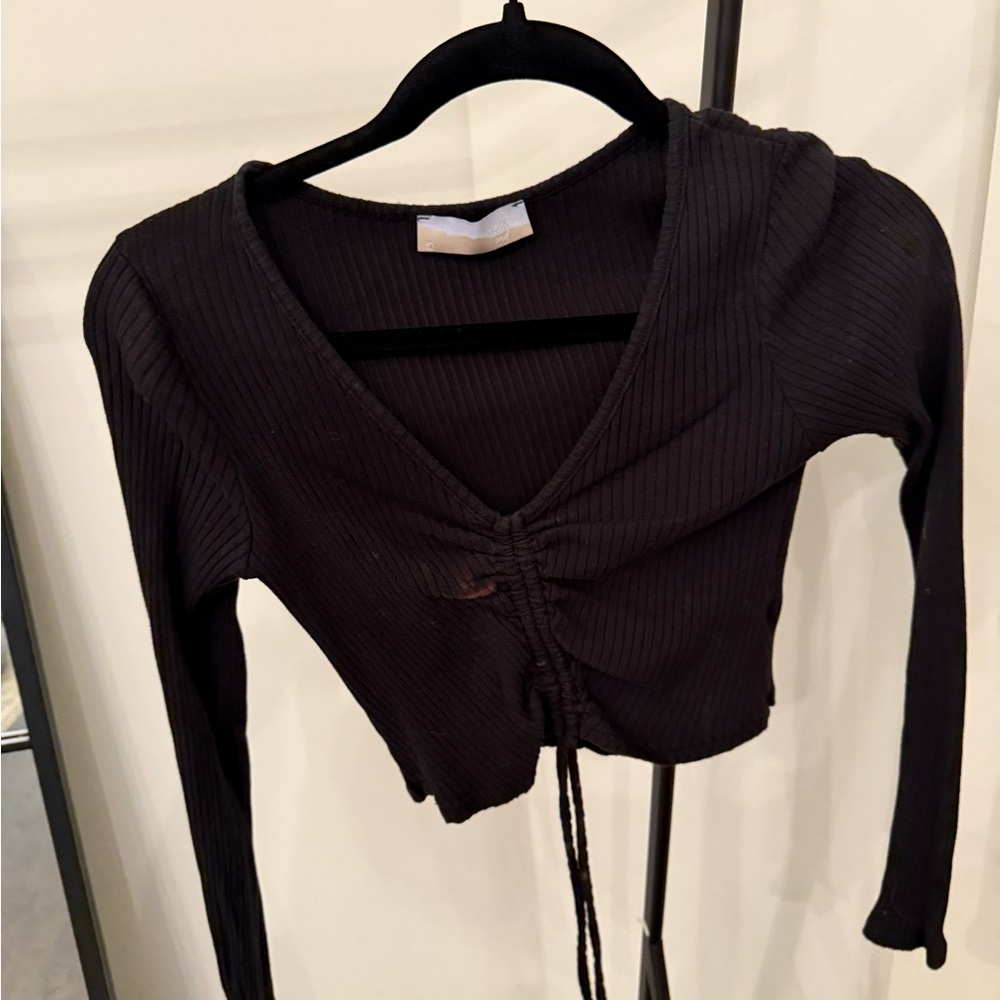 Black Ruched V-Neck Long Sleeve Top